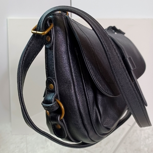 Bueno, Crossbody Flap Closure Bag, Color: Black - Picture 3 of 14